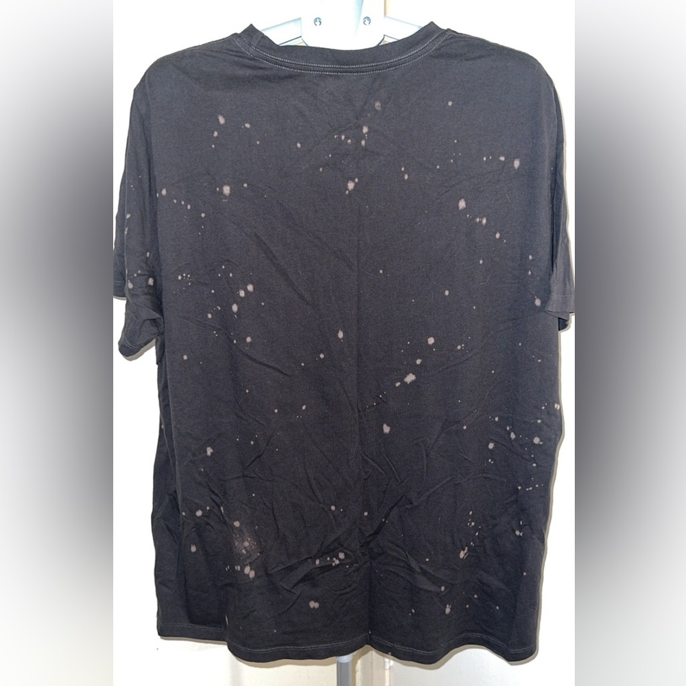 Disneyland Logo Bleach Spot T-Shirt for Adults - Picture 4 of 7